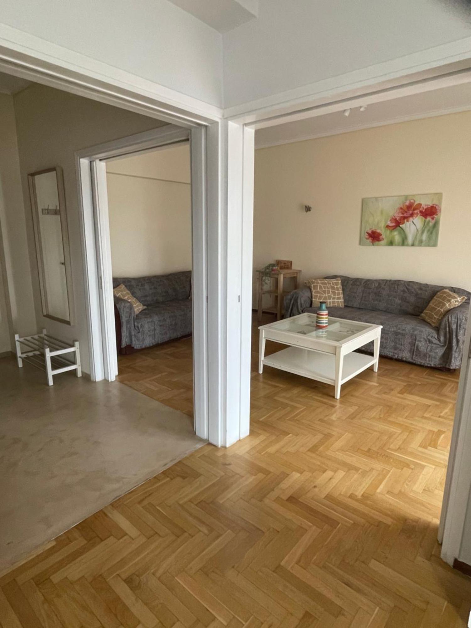 Cozy Apartment Near Metro-Athens View Dış mekan fotoğraf